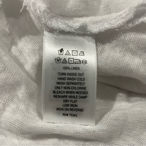 TAHARI open front top - Picture 7 of 7